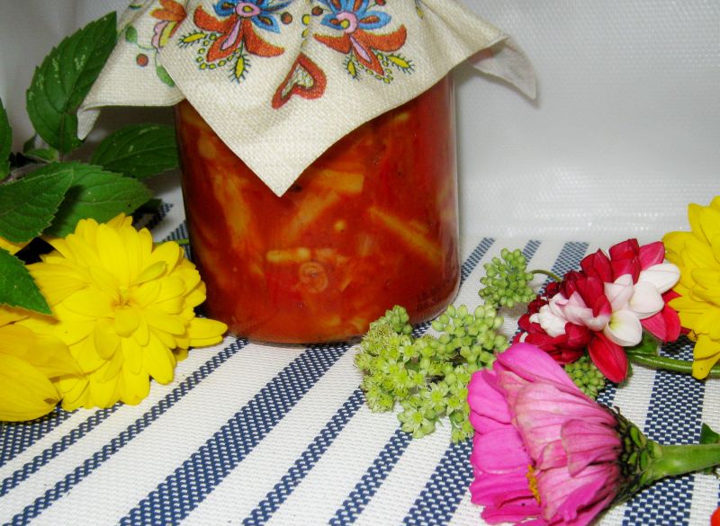 Fasolka na pomidorowo