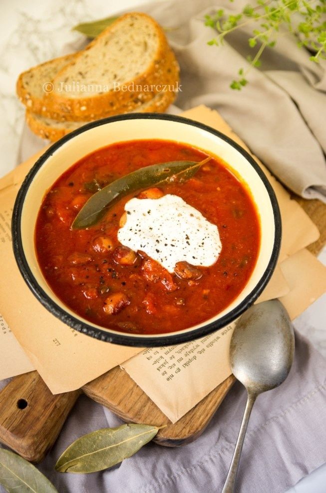 Fasolka po bretońsku w postaci zupy