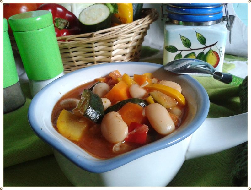 Fasolka po bretońsku w wersji fit