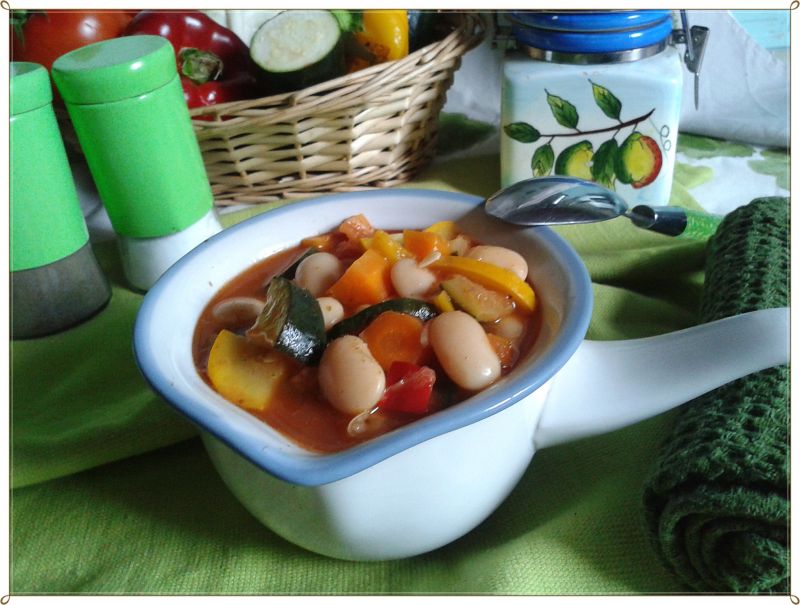 Fasolka po bretońsku w wersji fit