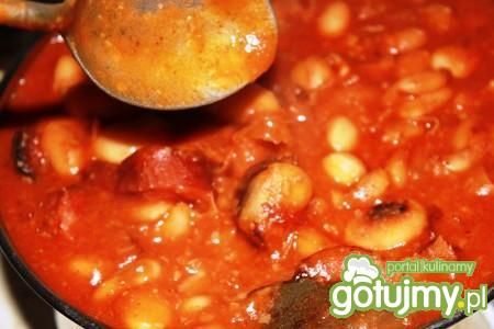 Fasolka po bretońsku z kiełbaską 3