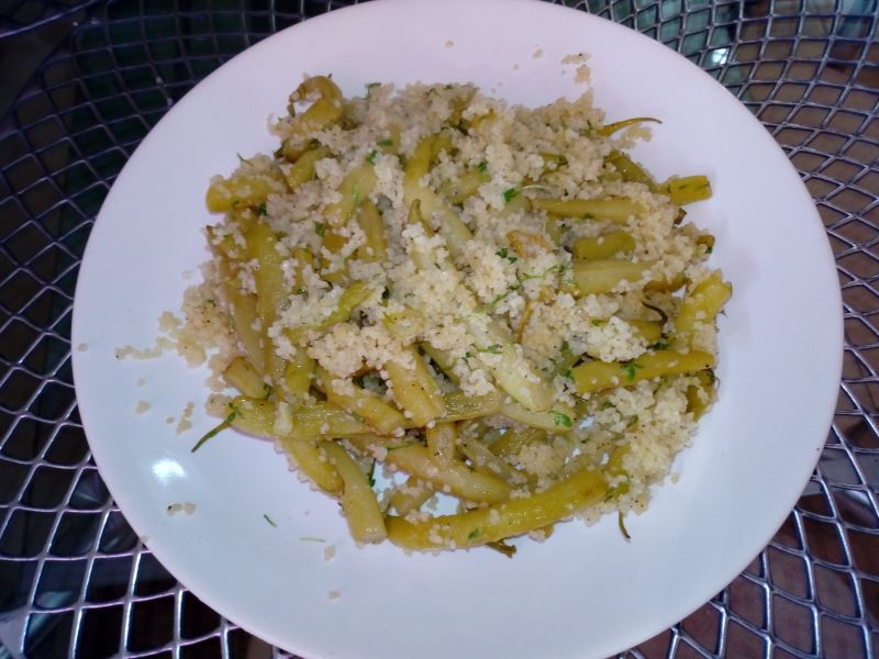 Fasolka szparagowa z kaszą kuskus