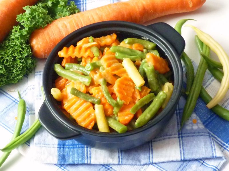 Fasolka szparagowa z marchewką Fasolka szparagowa z marchewką