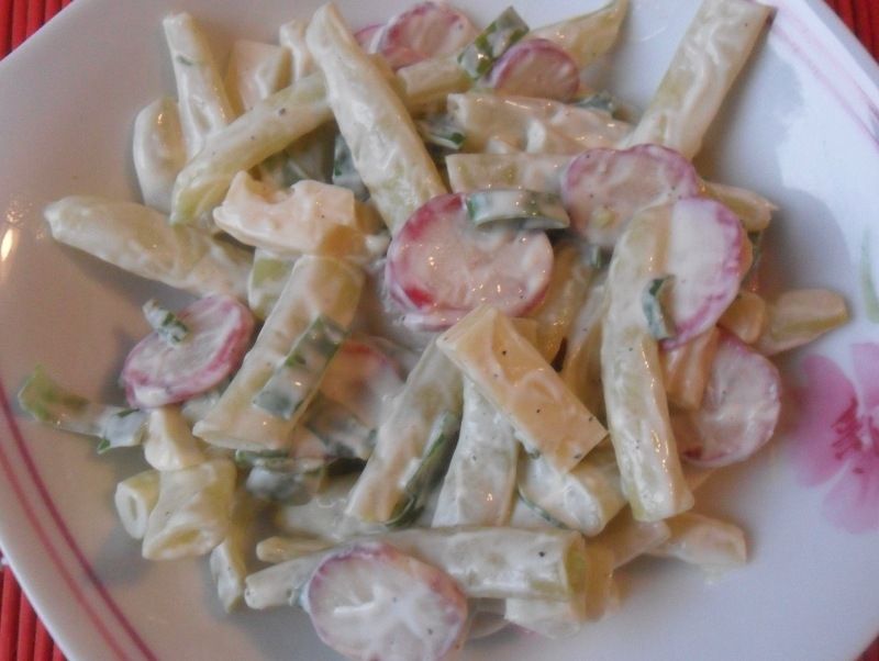 Fasolka szparagowa z żółtym serem Fasolka szparagowa z żółtym serem