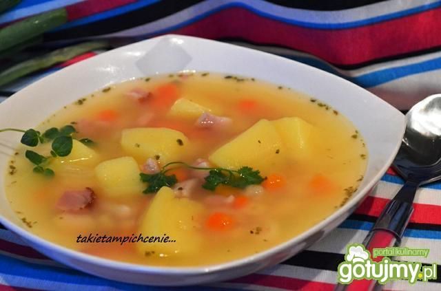 Fasolowa na wędzonce 