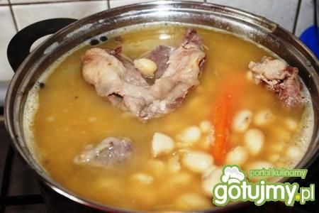 Fasolowa pyszna zupa