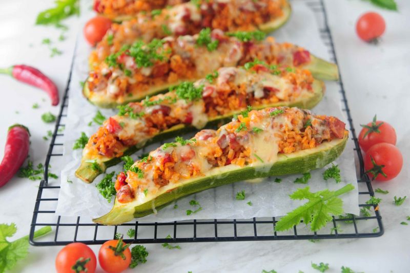 Faszerowana cukinia-„zapiekane leczo” 