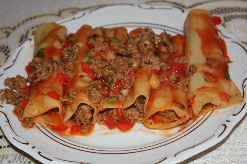 Faszerowane cannelloni  Faszerowane cannelloni