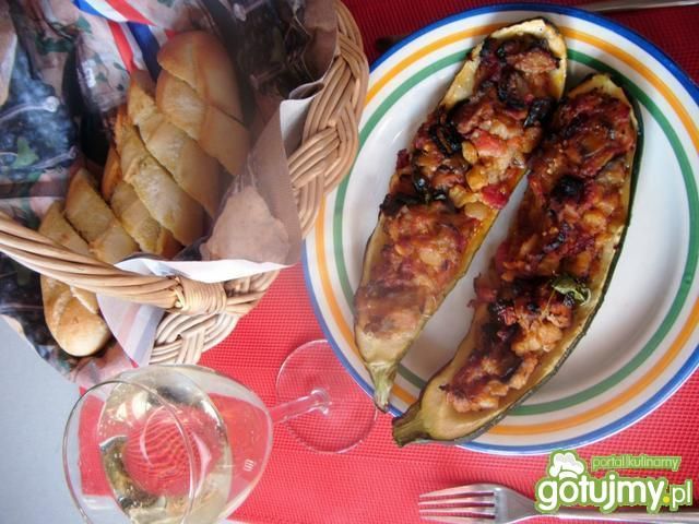 Faszerowane cukinie z krewetkami Faszerowane cukinie z krewetkami