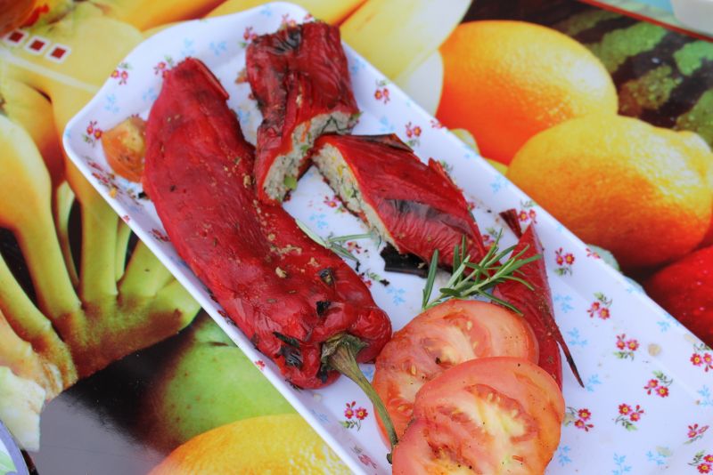 Faszerowane grillowane papryki