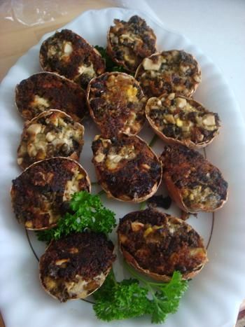 Faszerowane jajka suszonymi grzybami