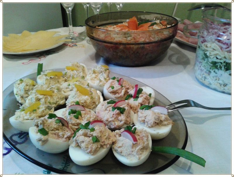 Faszerowane jajka w dwóch odsłonach