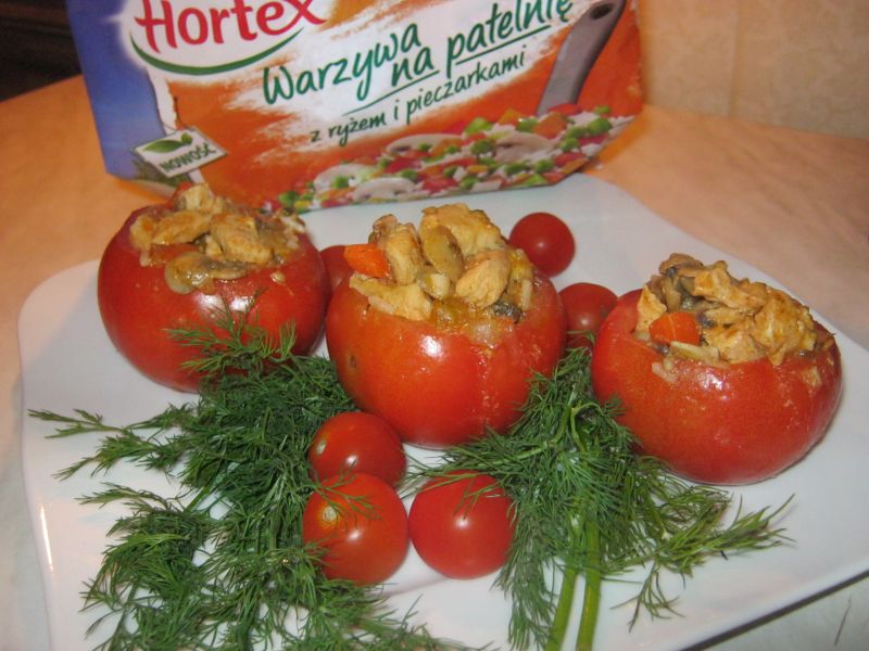 Faszerowane pomidory Faszerowane pomidory