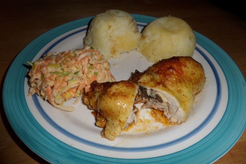 Faszerowane udka z kurczaka Faszerowane udka z kurczaka