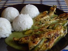 Faworki drobiowe z cukinią Faworki drobiowe z cukinią