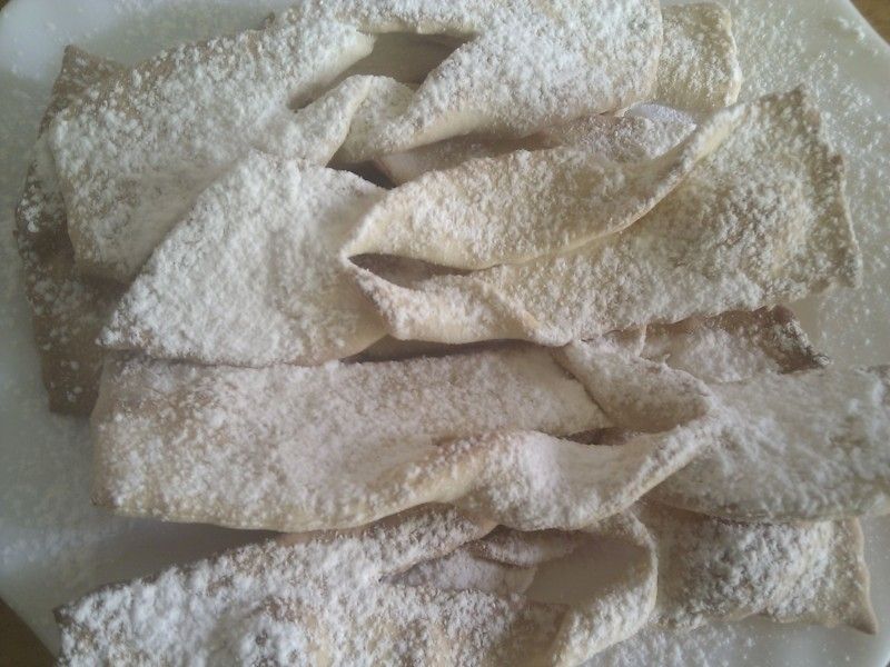 Faworki pieczone Faworki pieczone