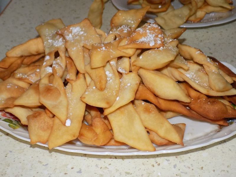 Faworki waniliowe z octem