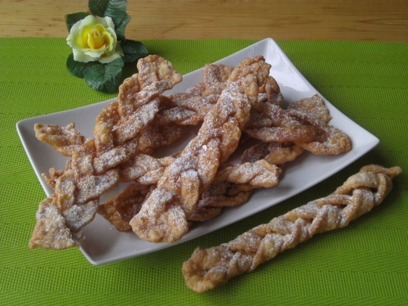 Faworki warkocze Faworki warkocze