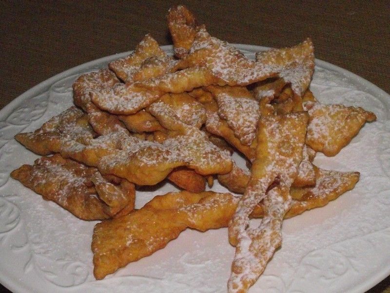 Faworki z zeszytu mojej mamy