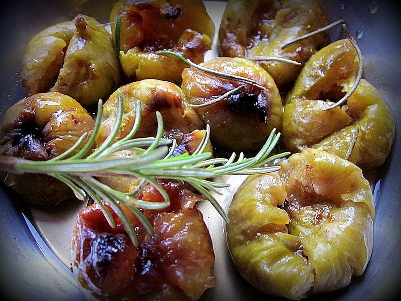 Figi pieczone z miodem i winem