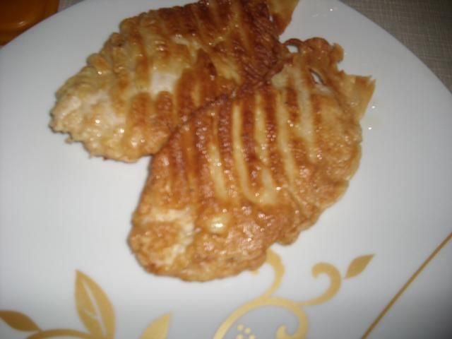 Filet w pikantnym płaszczyku Filet w pikantnym płaszczyku