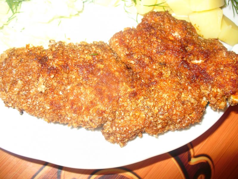 Filet z indyka panierowany w otrębach żytnich