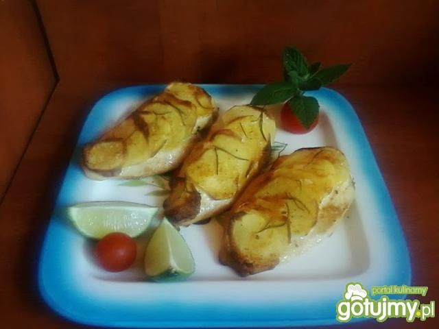 Filet z kurczaka w herbacie.
