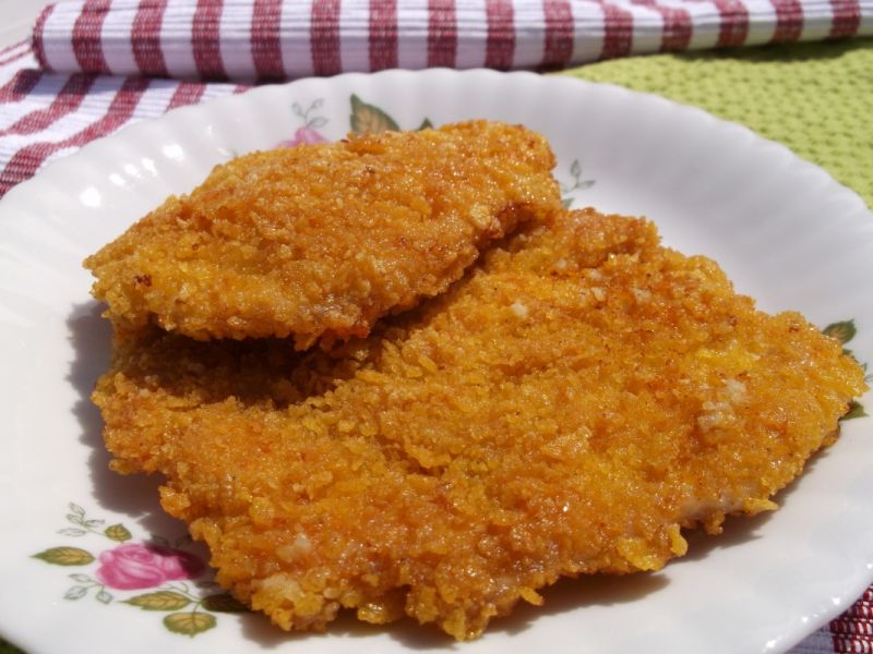 Filet z kurczaka w kukurydzianej panierce Filet z kurczaka w kukurydzianej panierce