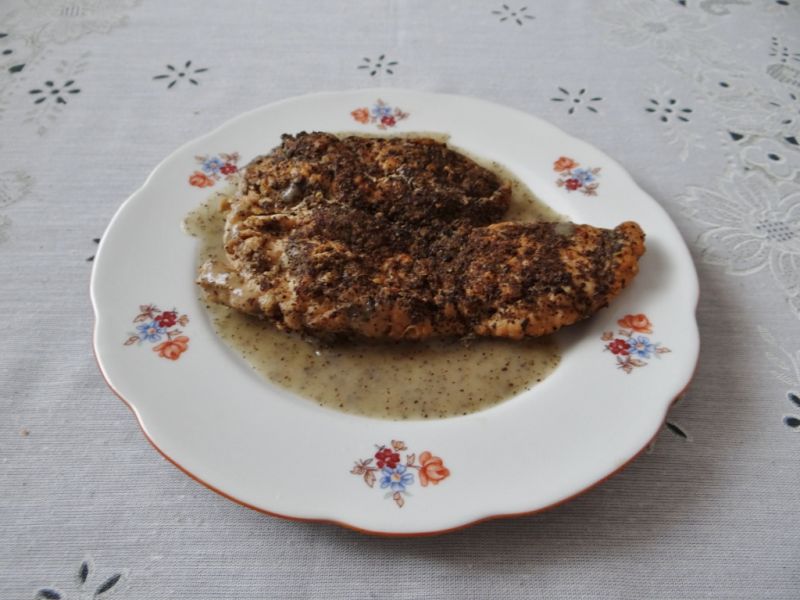 Filet z kurczaka w mące konopnej