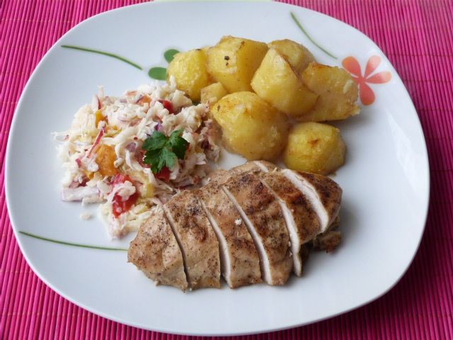 Filet z kurczaka w słodko-pikantnej marynacie  Filet z kurczaka w słodko-pikantnej marynacie