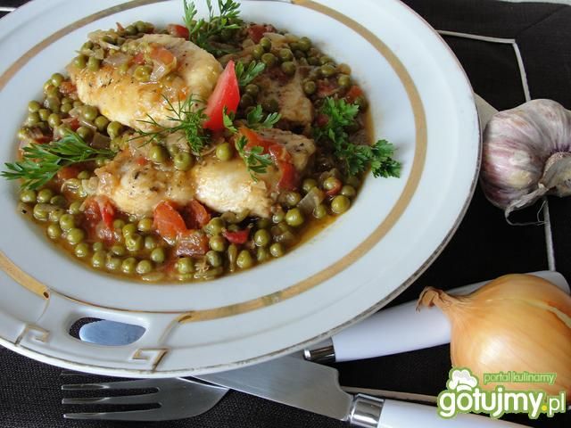 Filet z kurczaka w warzywach