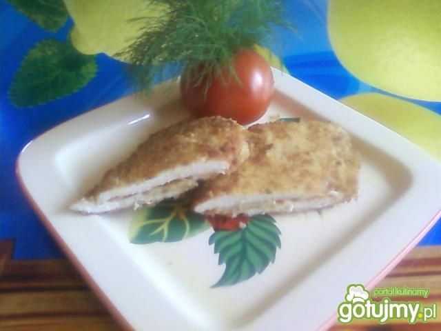 Filet z kurczaka z bananem i nutką cebul