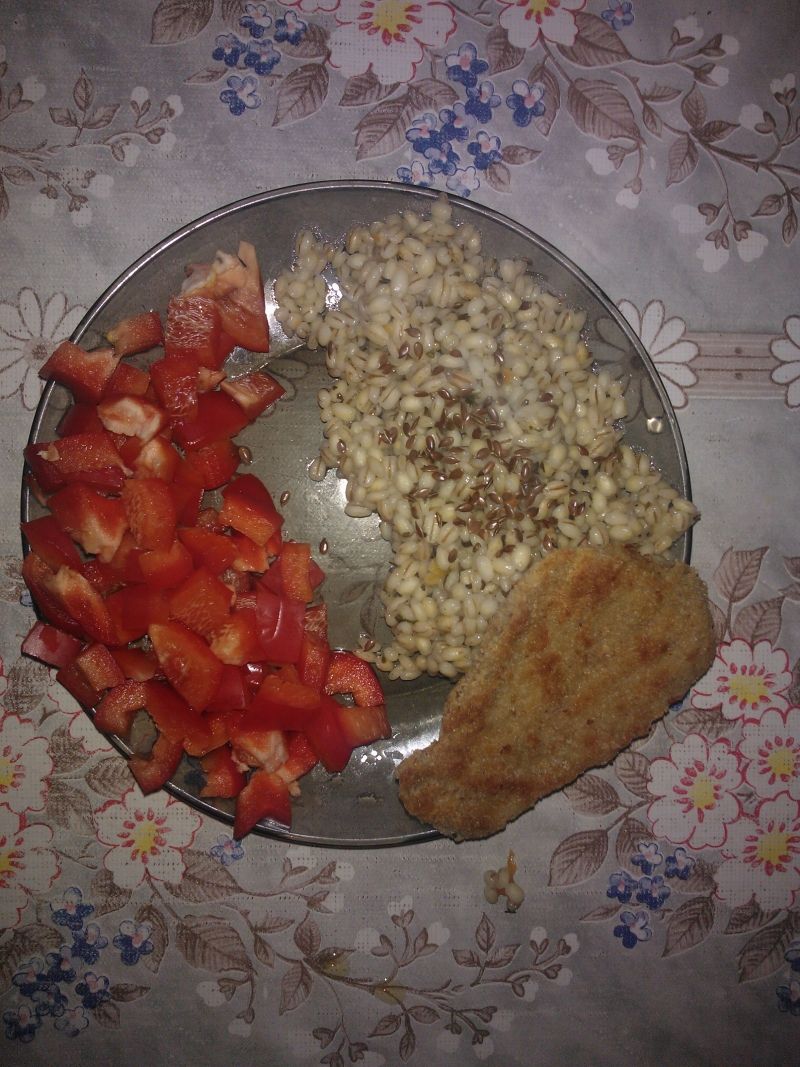 Filet z mintaja na pierzynce z kaszy   Filet z mintaja na pierzynce z kaszy