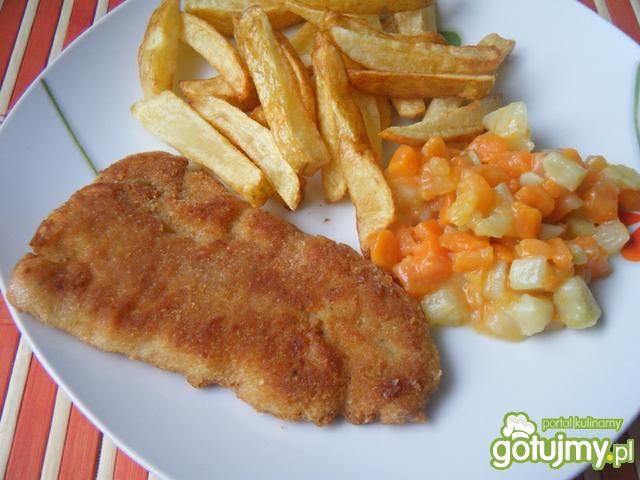 Filet z mintaja z żółtym serem  Filet z mintaja z żółtym serem