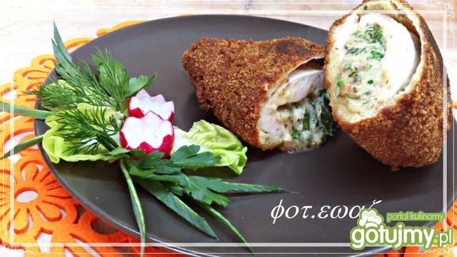 Filet z mozzarellą i zieleniną Filet z mozzarellą i zieleniną