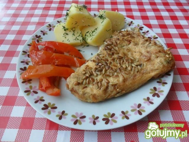 Filet z pangi w piance ze słonecznikiem  Filet z pangi w piance ze słonecznikiem