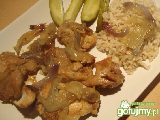 Filet z udek z kurczaka w cebuli