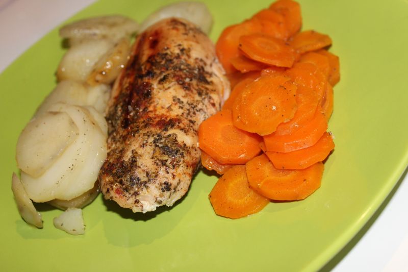 Filet z warzywami duszony na maśle Filet z warzywami duszony na maśle