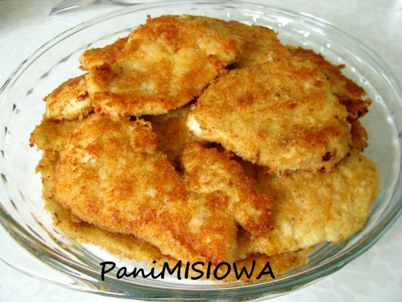 Filety drobiowe w panierce serowej Filety drobiowe w panierce serowej