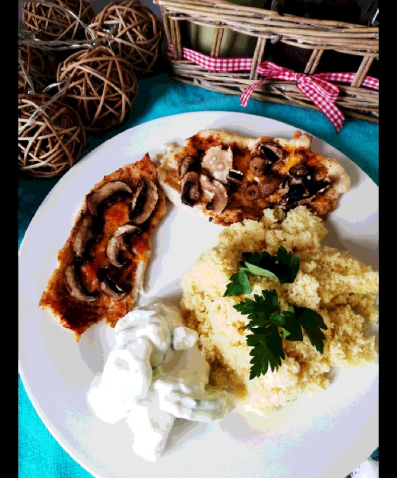 Filety z kurczaka a'la pizza 