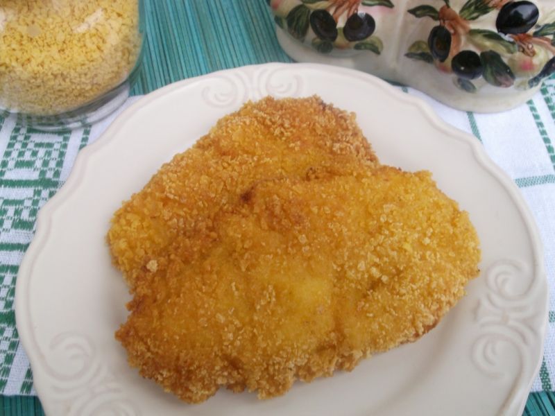 Filety z kurczaka w cieście i panierce z płatków