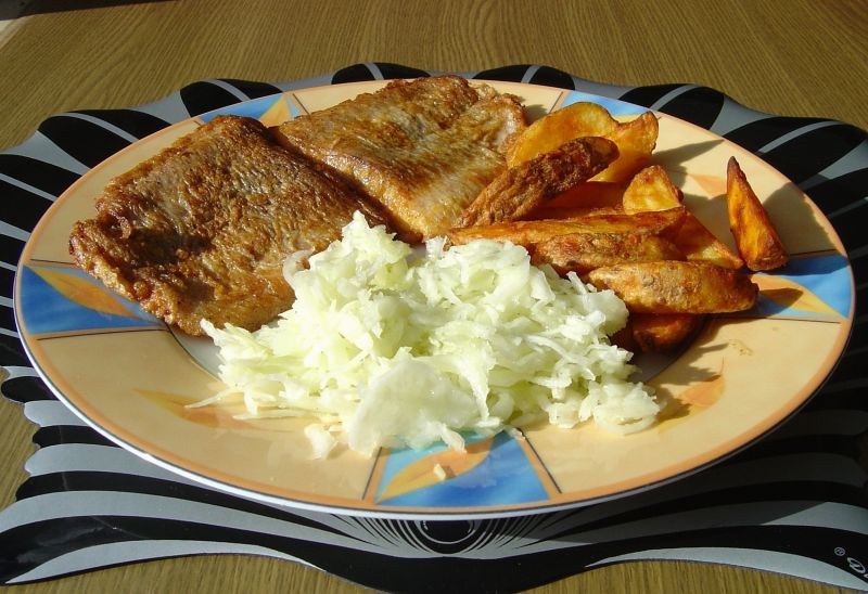 Filety z suma w panierce jajecznej