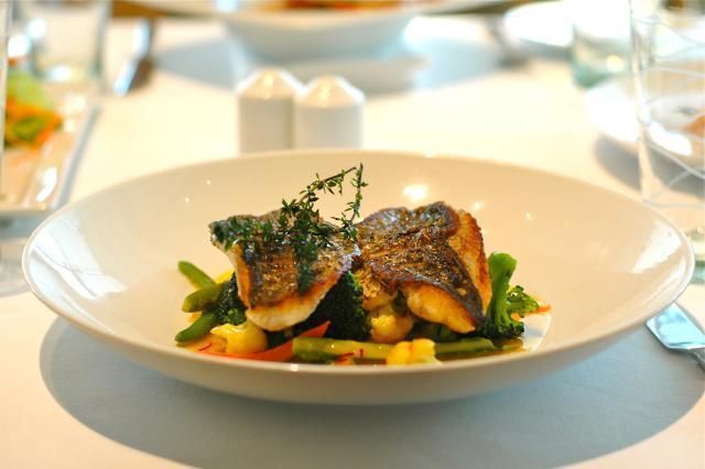 Fillet z barramundi z szafranowym aioli