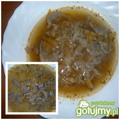 Flaczki z żołądków drobiowych na ostro