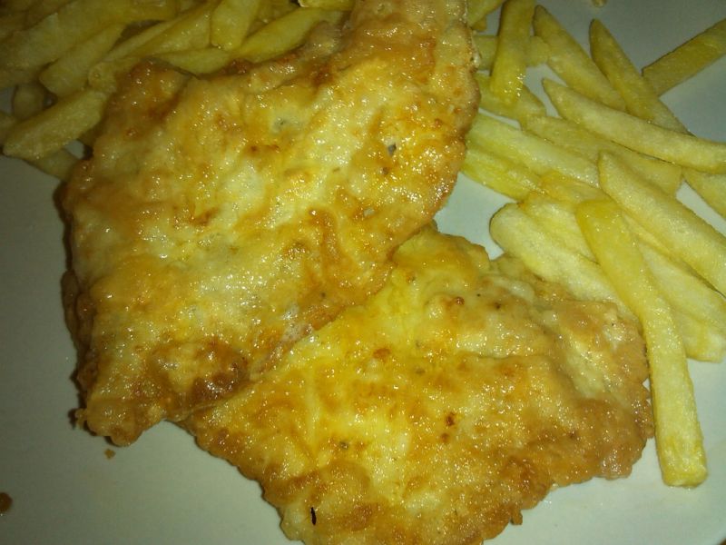 Flądra w mące smażona  Flądra w mące smażona