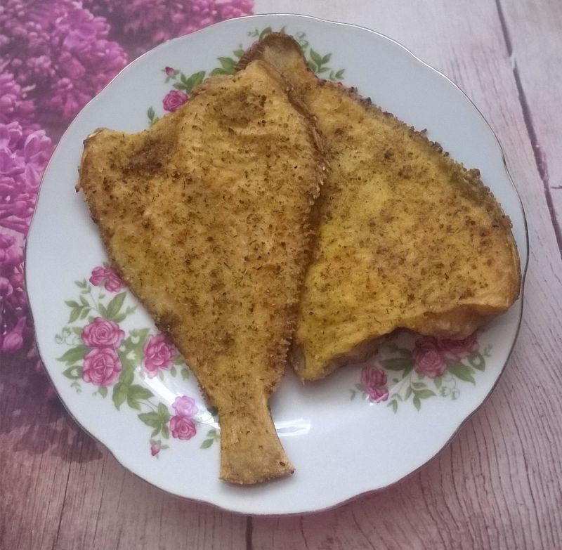 Flądra z patelni w przyprawie cytrynowej Flądra z patelni w przyprawie cytrynowej