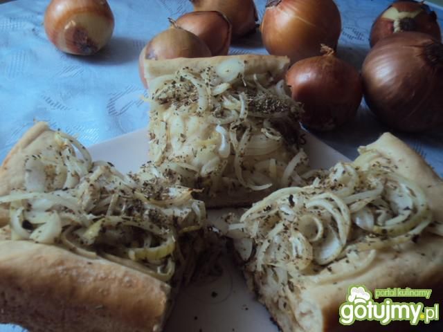 focaccia-czyli placek cebulowy dla wegan focaccia-czyli placek cebulowy dla wegan