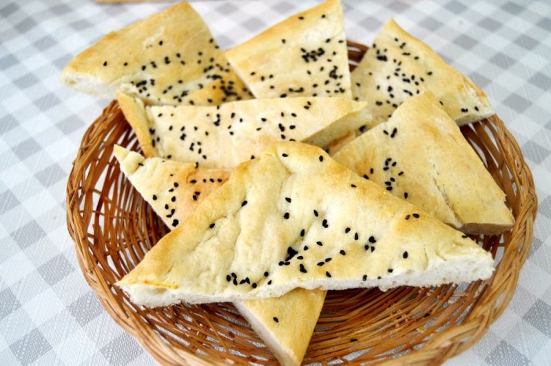 Focaccia z czarnuszką Focaccia z czarnuszką