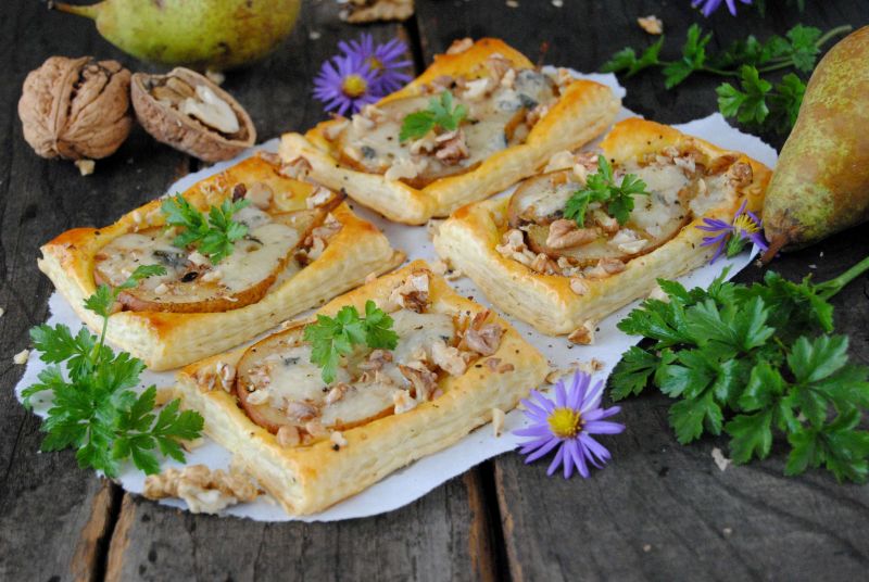 Francuska przystawka z gruszką