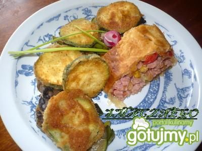 Francuska rolada z mięsem mielonym